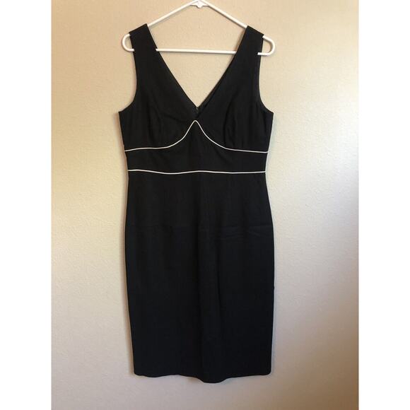 Lennie LNY New York Size 12 Black White Trim Sleeveless Linen Blend Fitted Dress - Picture 3 of 9